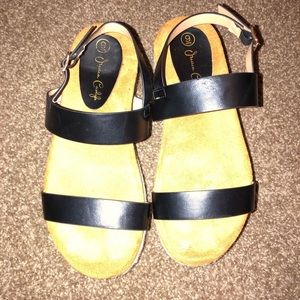 Almost new condition, worn once, no flaws